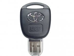 Флешка копия ключа Toyota (15gb)