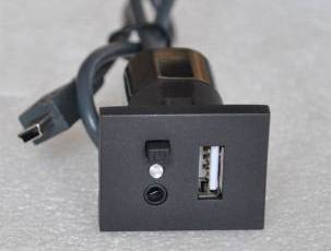 USB / AUX Кнопка - заглушка для Ford Focus 2