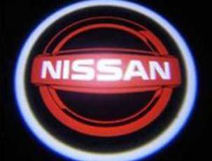 Проекция логотипа Nissan 
