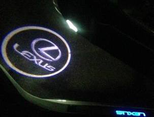 Проекция логотипа Lexus