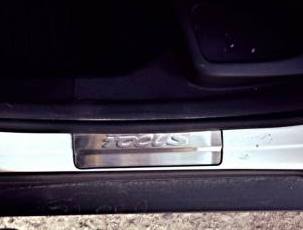 Накладки на пороги для Ford Focus 3 