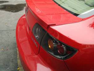 Лип-Спойлер RS для Mazda 3BK седан