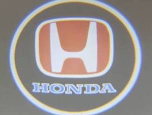 Проекция логотипа Honda 
