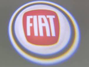 Проекция логотипа Fiat